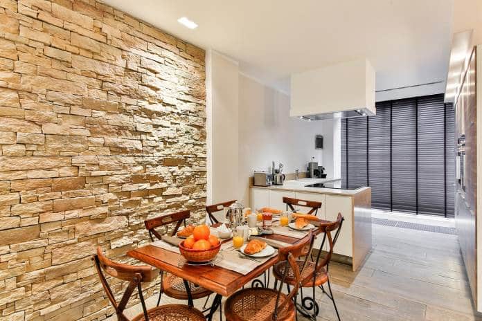 dining room 2132347 1280 e1617202128261