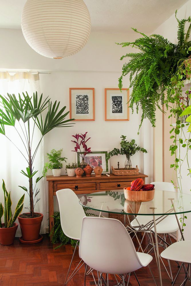 3.Decoração de sala pequena com plantas
