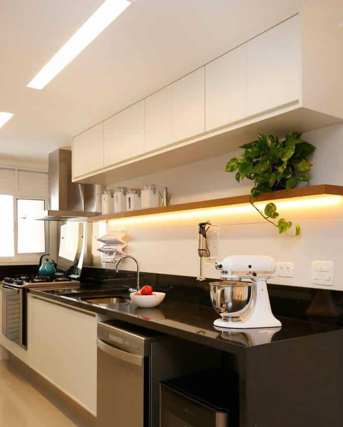 fita led na cozinha 1 e1642032781507