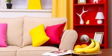Cores vibrantes na decoração vermelho e amarelo