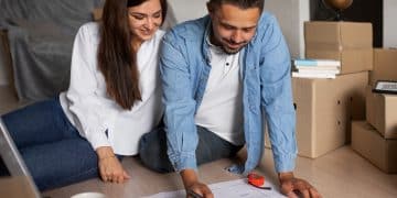 casal planejando Construção do Minha Casa Minha Vida.