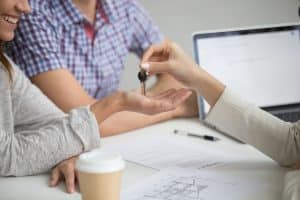 Investimento seguro em imóveis: saiba como começar