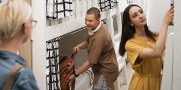 Decoração moderna com metais escovados para sua casa