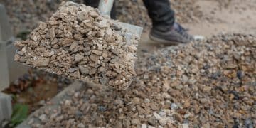 Uso de concreto reciclado e agregados sustentáveis